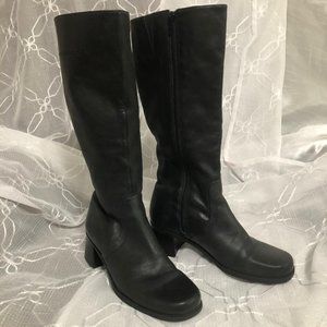 Naturalizer Black Leather Boots (6M)